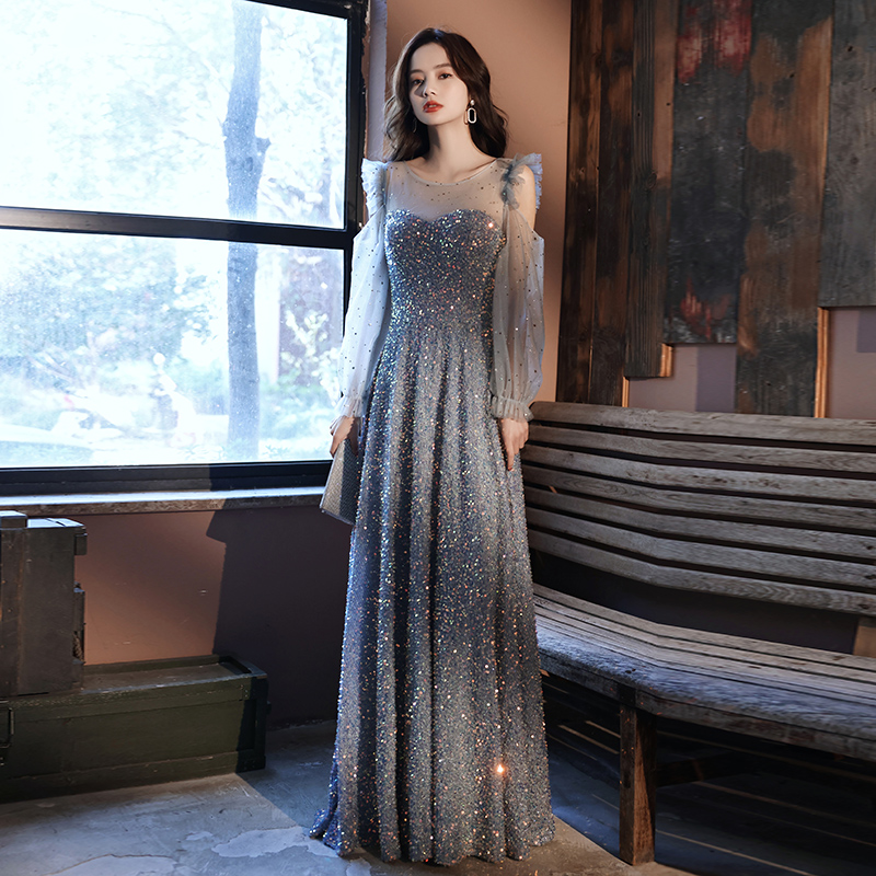 ชุดราตรี ชุดราตรีสวยหรู แบบ ทันสมัย Evening dress