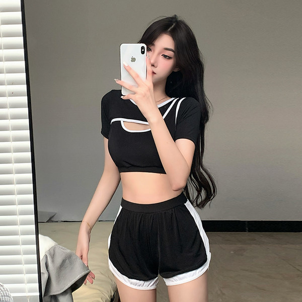ชุดว่ายน้ำผู้หญิง ชุดว่ายน้ำน่ารัก Bikini ชุดไปทะเล