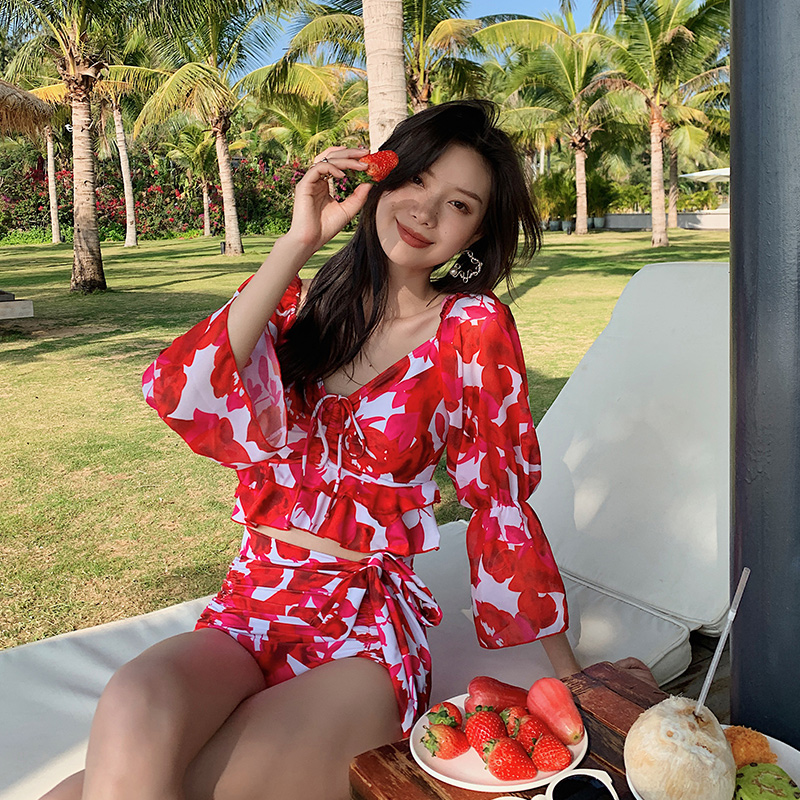 ชุดว่ายน้ำผู้หญิง ชุดว่ายน้ำน่ารัก Bikini ชุดไปทะเล