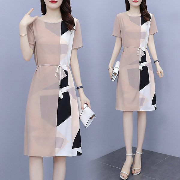 เดรสคนอ้วน เดรสสาวอวบ ชุดเดรสคนอ้วนวัยรุ่นแขนสั้น BY PLUS SIZE Girl