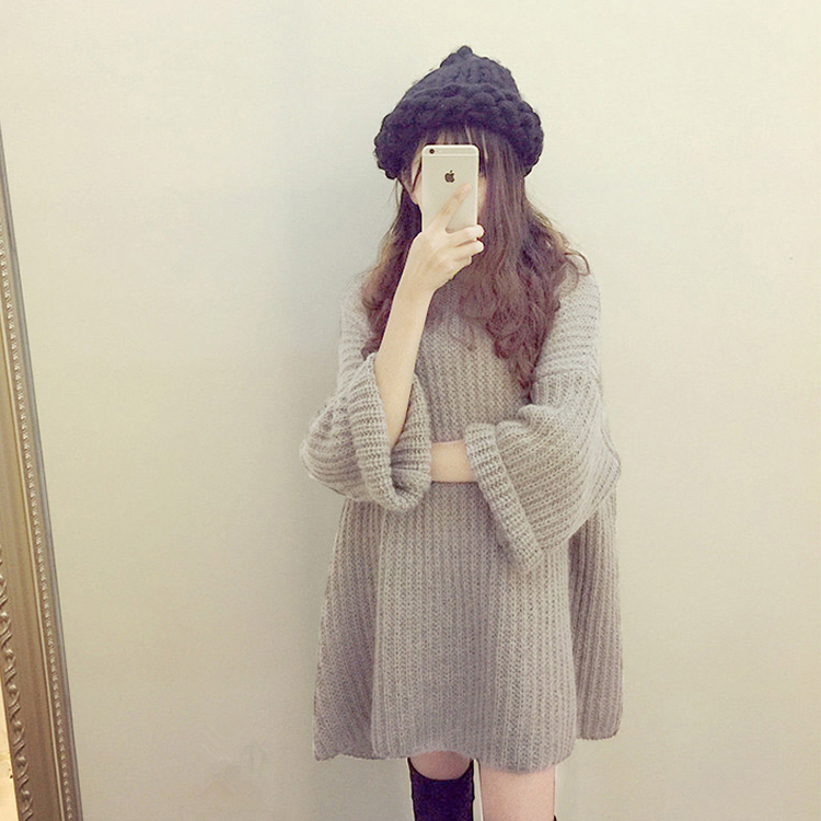 เสื้อไหมพรมตัวโคล่ง Sweater เกาหลีฝุดๆ ยืดได้เยอะ พร้อมส่ง