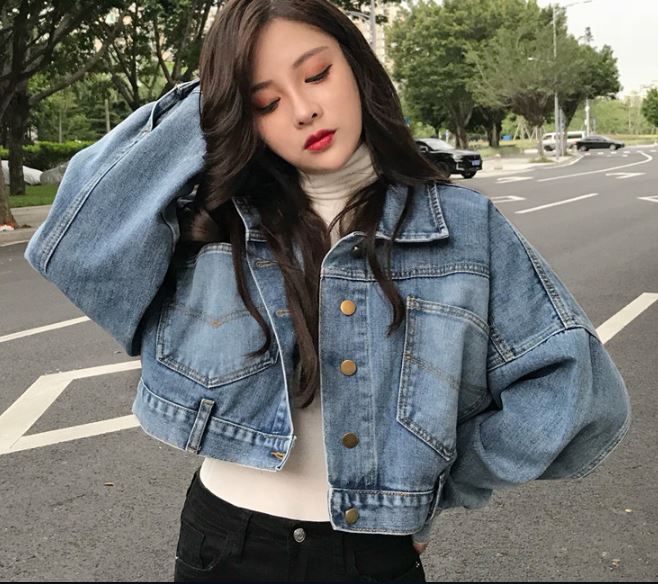 เสื้อแจ็คเก็ตยีนส์ เสื้อยีนส์แขนยาว ทรงสั้น แขนใหญ่ เสื้อยีนส์ ใส่คลุม แบบ ตัวใหญ่ หลวม ๆ แฟชั่น jacket ยีนส์ วัยรุ่น 428875