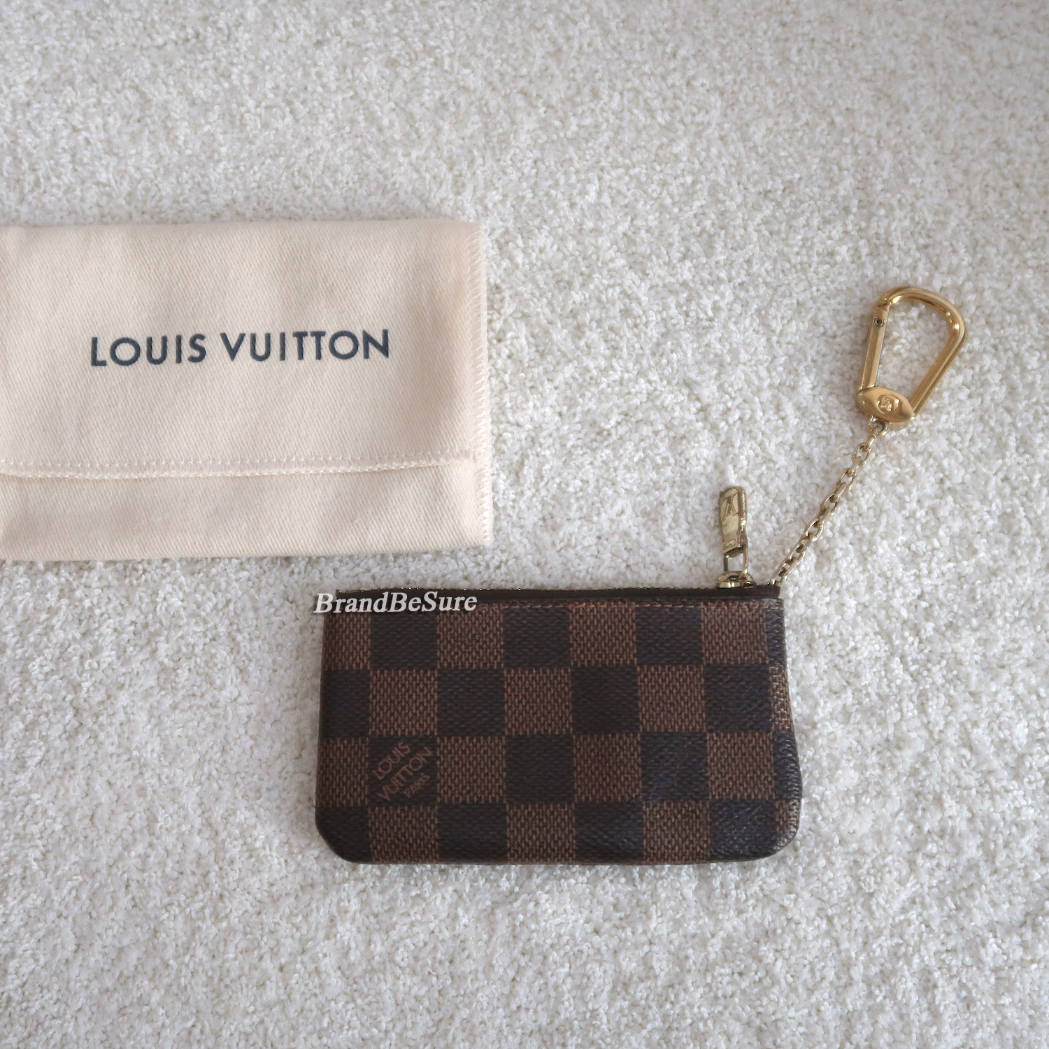 Louis Vuitton Damier Pochette Cle