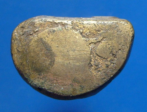 พระปิดตายาคูคำดี วัดทาดหลวงใต้ สปป ลาว