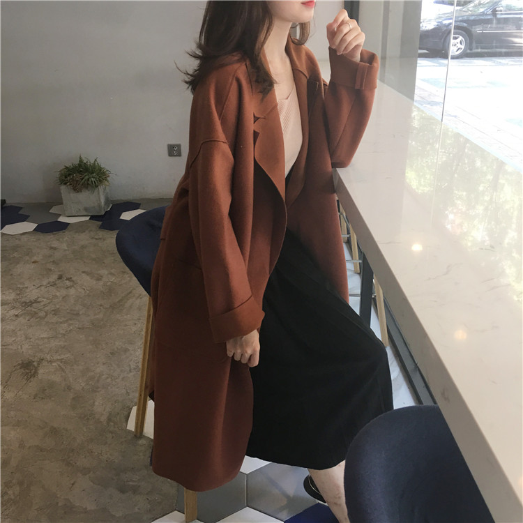 เสื้อโค้ทคลุม สไตล์เกาหลี ผ้าดีทิ้งตัวมีน้ำหนัก กันลมได้ดี เหมาะใส่ไปอากาศไม่หนาวมาก ใส่แล้วเกาหลีสุดๆไปเลย same pic