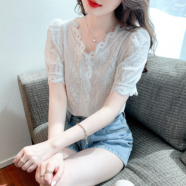 เสื้อเชิ้ตแขนยาววัยรุ่น ลายสวยๆ แบรนด์ YIL AN
