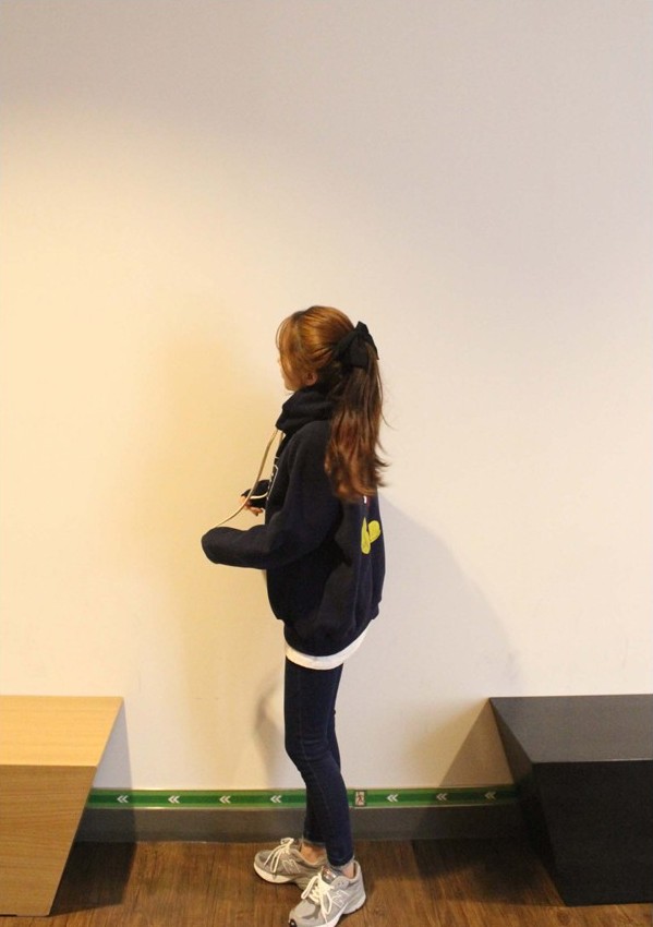 เสื้อกันหนาวฮู้ดดี้ Mickey Mouse มิกกี้เมาส์ สีกรมท่า แฟชั่นเกาหลี น่ารักมากจ้า พร้อมส่ง กรมท่า