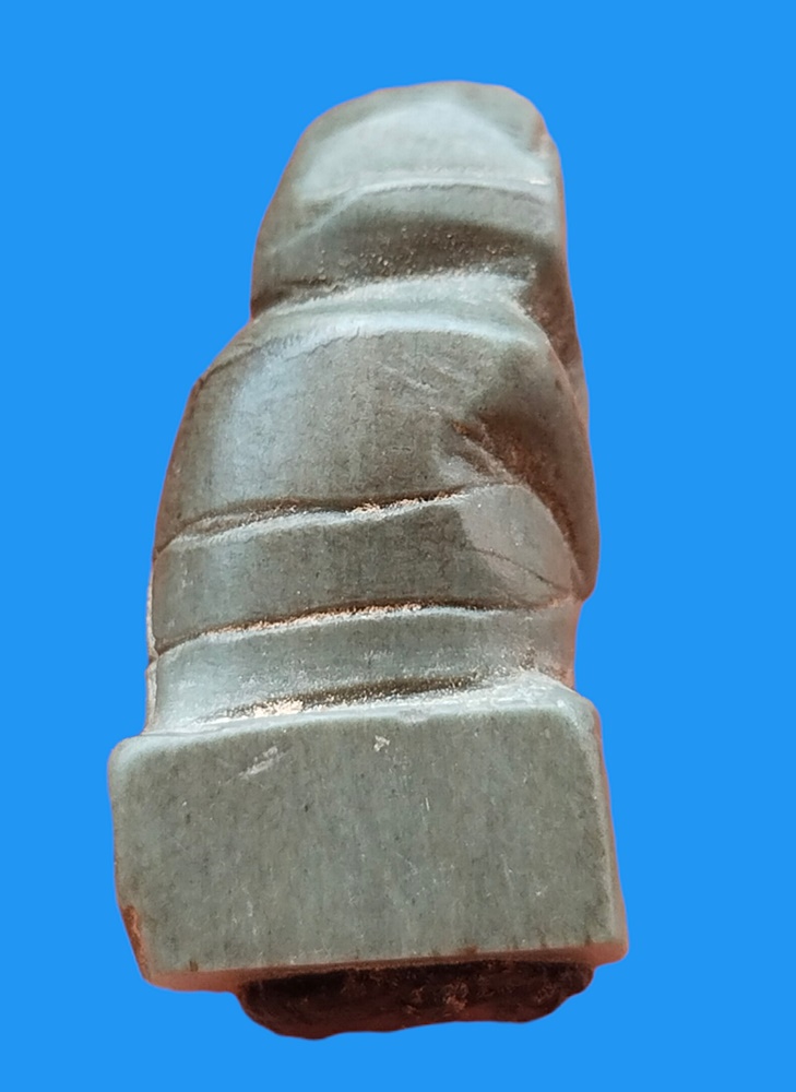 พระปิดตาหินแกะ