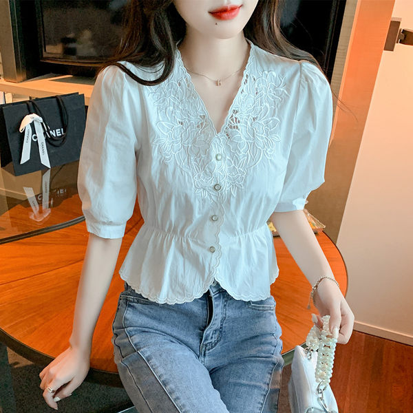 เสื้อเชิ้ตแขนยาววัยรุ่น ลายสวยๆ แบรนด์ YIL AN