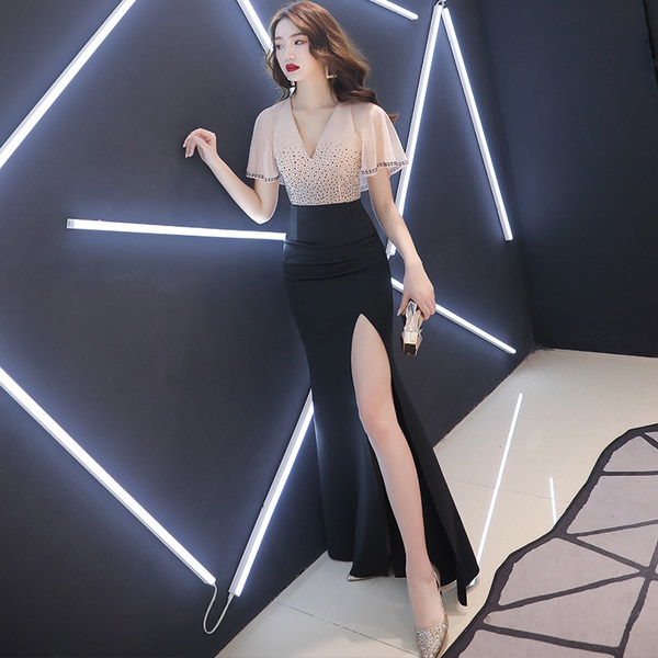 ชุดราตรี ชุดออกงาน ดีไซน์หรู แบรนด์ Angel