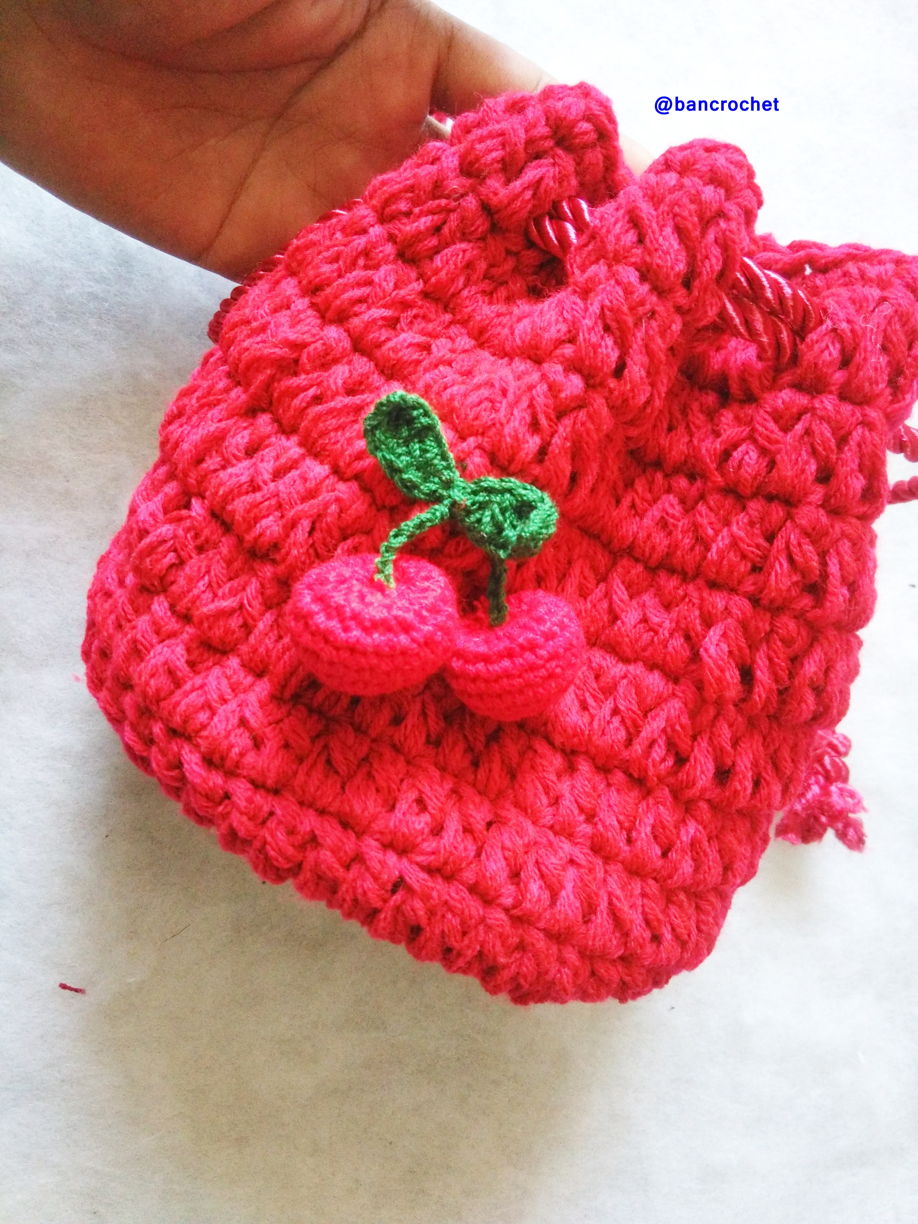 Bancrochet กระเป่าหูรูดถักโครเชต์ crochet bucket bags แดง 5.5x4 นิ้ว