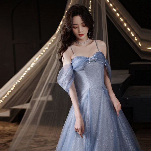 ชุดราตรี ชุดราตรีสวยหรู แบบ ทันสมัย Evening dress
