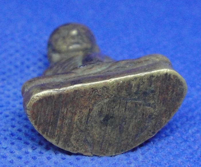 หลวงพ่อเงิน วัดท่ามะไฟ