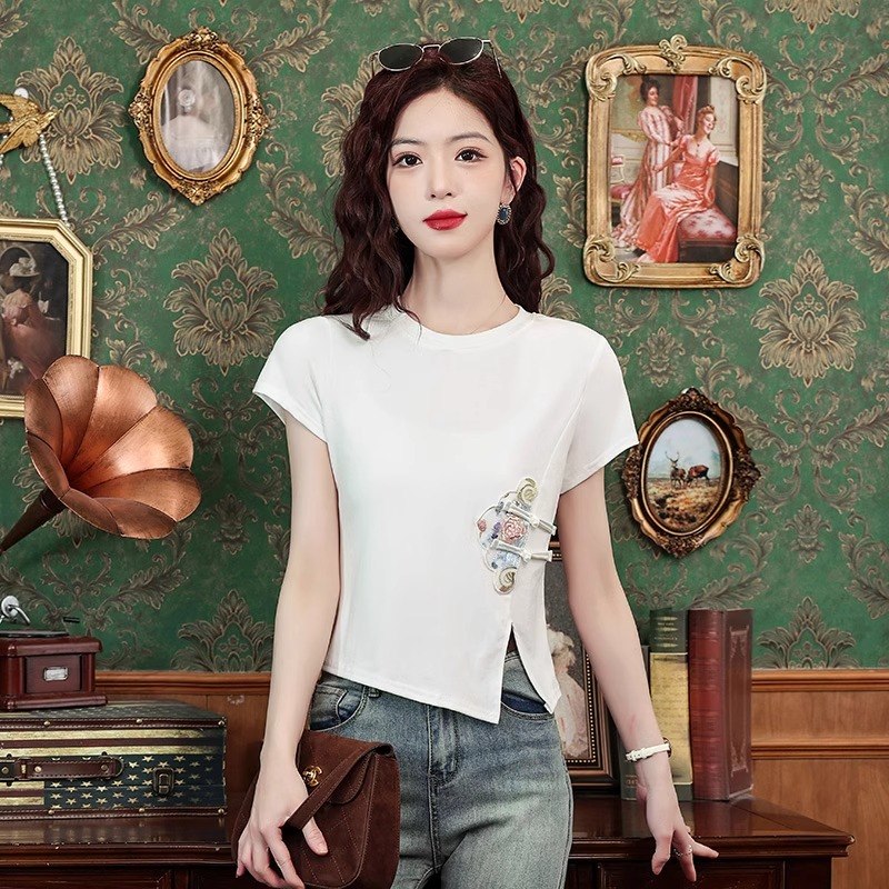เสื้อเชิ้ตผู้หญิงใส่ทํางาน 390 บาทต่อชิ้น ฟรีค่าจัดส่ง