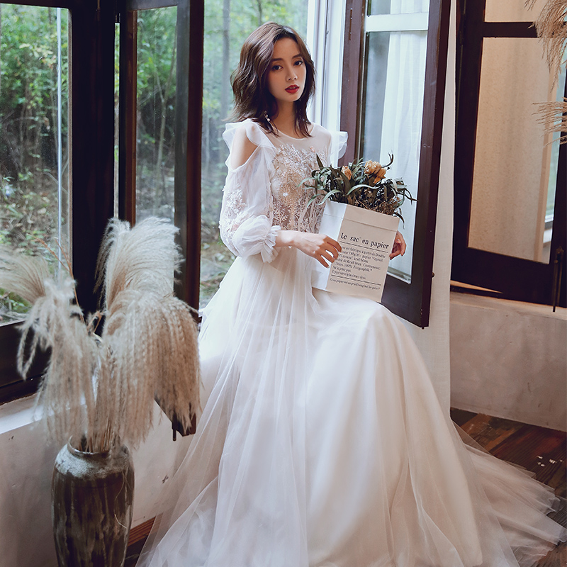 ชุดราตรี ชุดราตรีสวยหรู แบบ ทันสมัย Evening dress