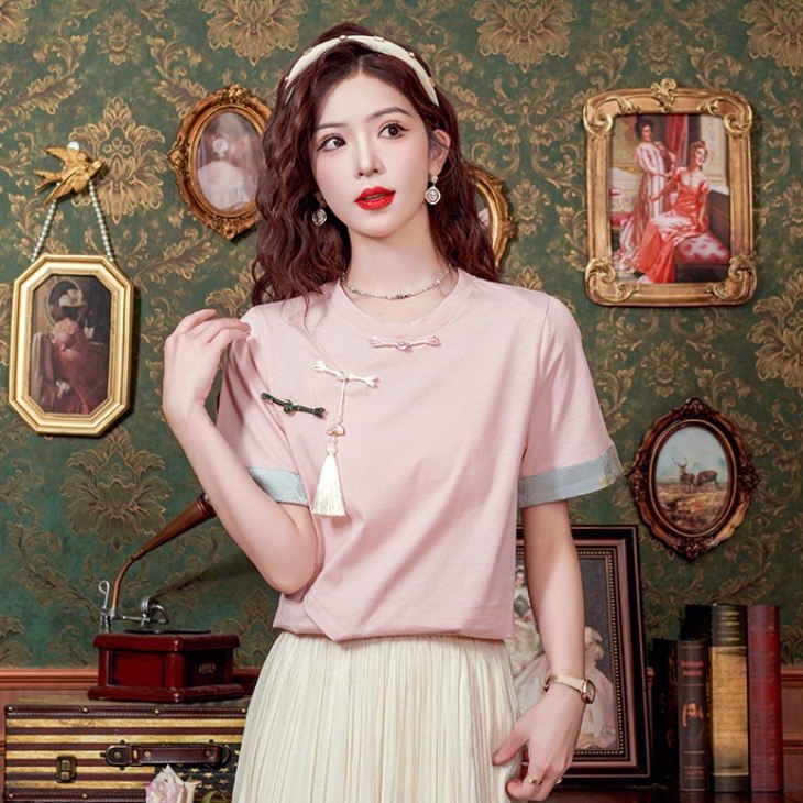 เสื้อเชิ้ตผู้หญิงใส่ทํางาน 390 บาทต่อชิ้น ฟรีค่าจัดส่ง