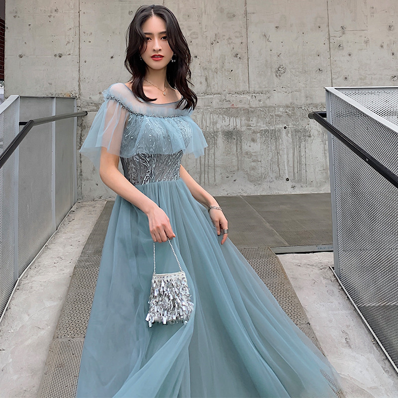 ชุดราตรี ชุดราตรีสวยหรู แบบ ทันสมัย Evening dress