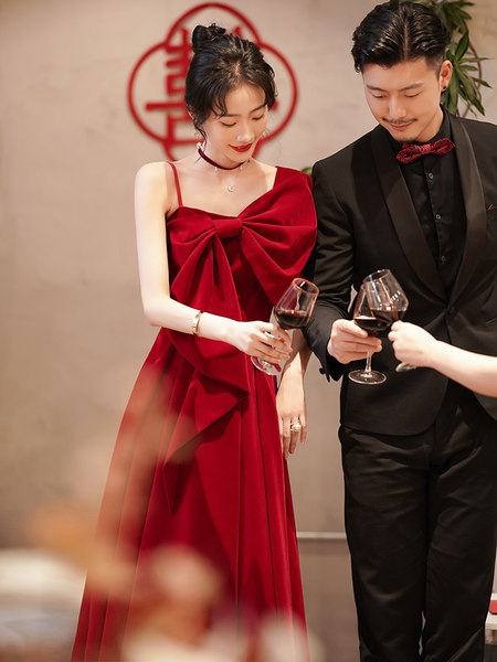 ชุดราตรี ชุดออกงาน ดีไซน์หรู แบรนด์ Angel