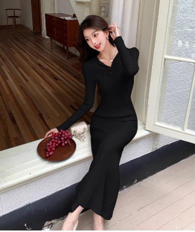 เดรสสีดำ