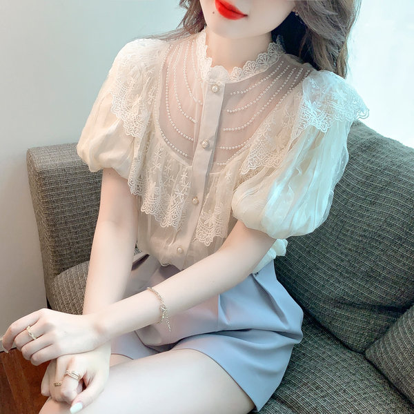 เสื้อลูกไม้ แขนสั้น