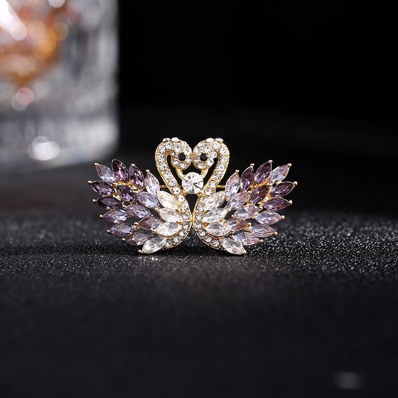 เข็มกลัด เข็มกลัดสวยๆ เข็มกลัดติดเสื้อ Brooch