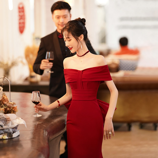ชุดราตรี ชุดออกงาน ดีไซน์หรู แบรนด์ Angel