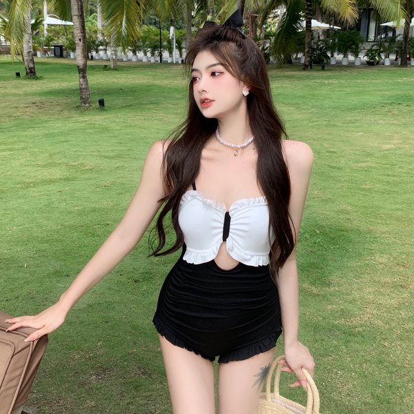 ชุดว่ายน้ำผู้หญิง ชุดว่ายน้ำน่ารัก Bikini ชุดไปทะเล