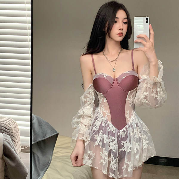 ชุดว่ายน้ำผู้หญิง ชุดว่ายน้ำน่ารัก Bikini ชุดไปทะเล