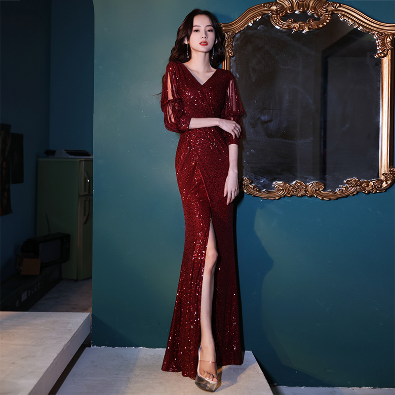 ชุดราตรี ชุดราตรีสวยหรู แบบ ทันสมัย Evening dress