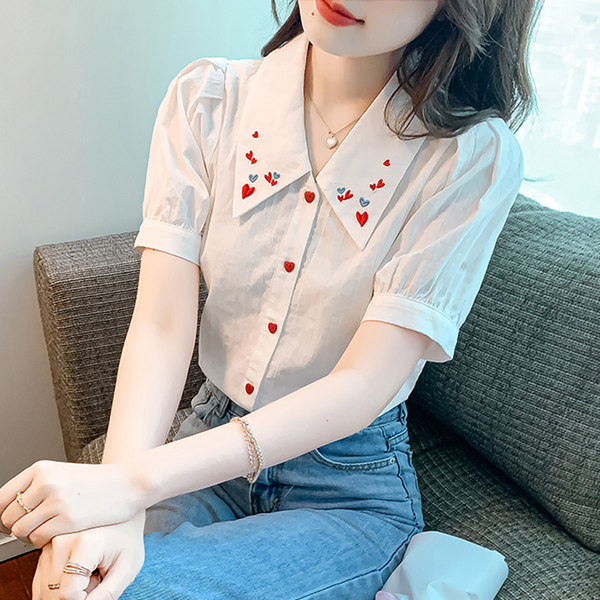 เสื้อลูกไม้ แขนสั้น
