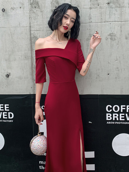 ชุดราตรี ชุดราตรีสวยหรู แบบ ทันสมัย Evening dress