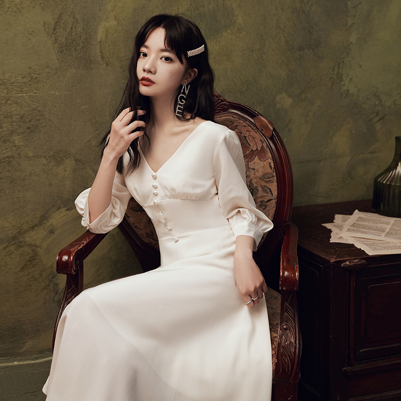 ชุดราตรี ชุดราตรีสวยหรู แบบ ทันสมัย Evening dress