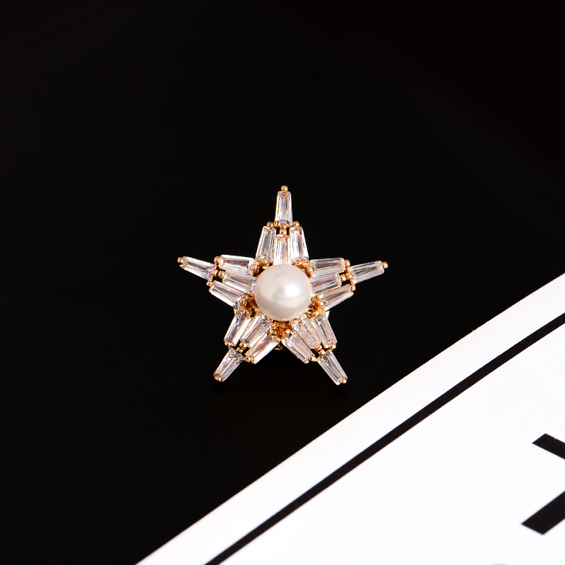 เข็มกลัด เข็มกลัดสวยๆ เข็มกลัดติดเสื้อ Brooch