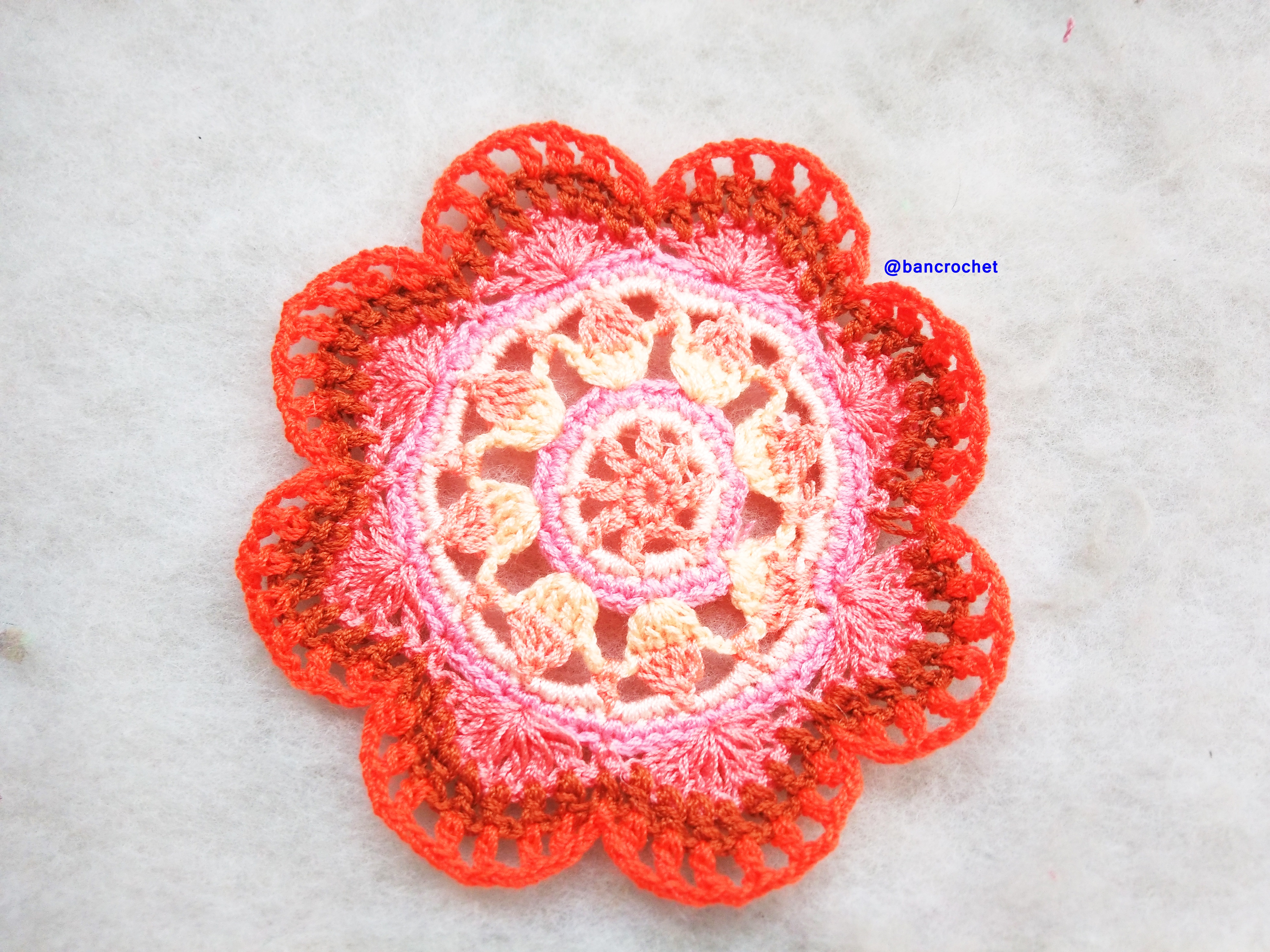 Bancrochet ที่รองแก้วถักโครเชต์ crochet coasters หลากสี 4 นิ้ว