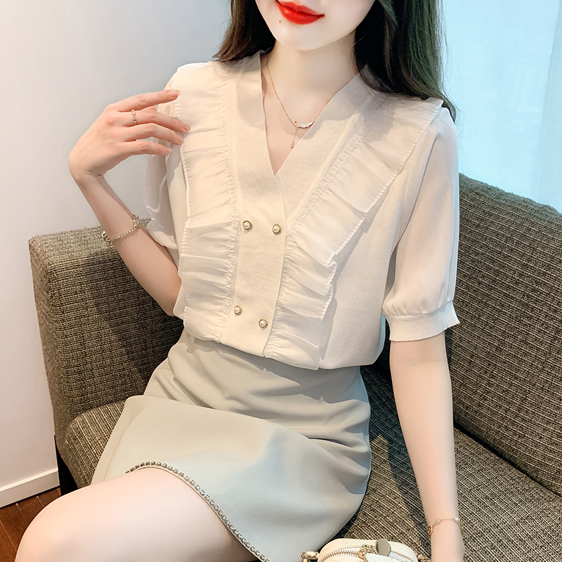 เสื้อผ้าวัยรุ่นเกาหลี เสื้อยืดวัยรุ่นผู้หญิง มีขนาด S M L XL