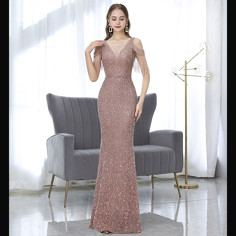 ชุดราตรี ชุดราตรีสวยหรู แบบ ทันสมัย Evening dress