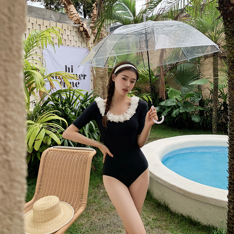 ชุดว่ายน้ำผู้หญิง ชุดว่ายน้ำน่ารัก Bikini ชุดไปทะเล