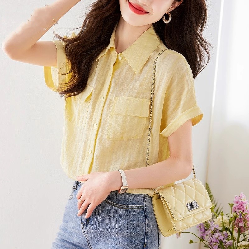 เสื้อเชิ้ตผู้หญิงใส่ทํางาน 390 บาทต่อชิ้น ฟรีค่าจัดส่ง