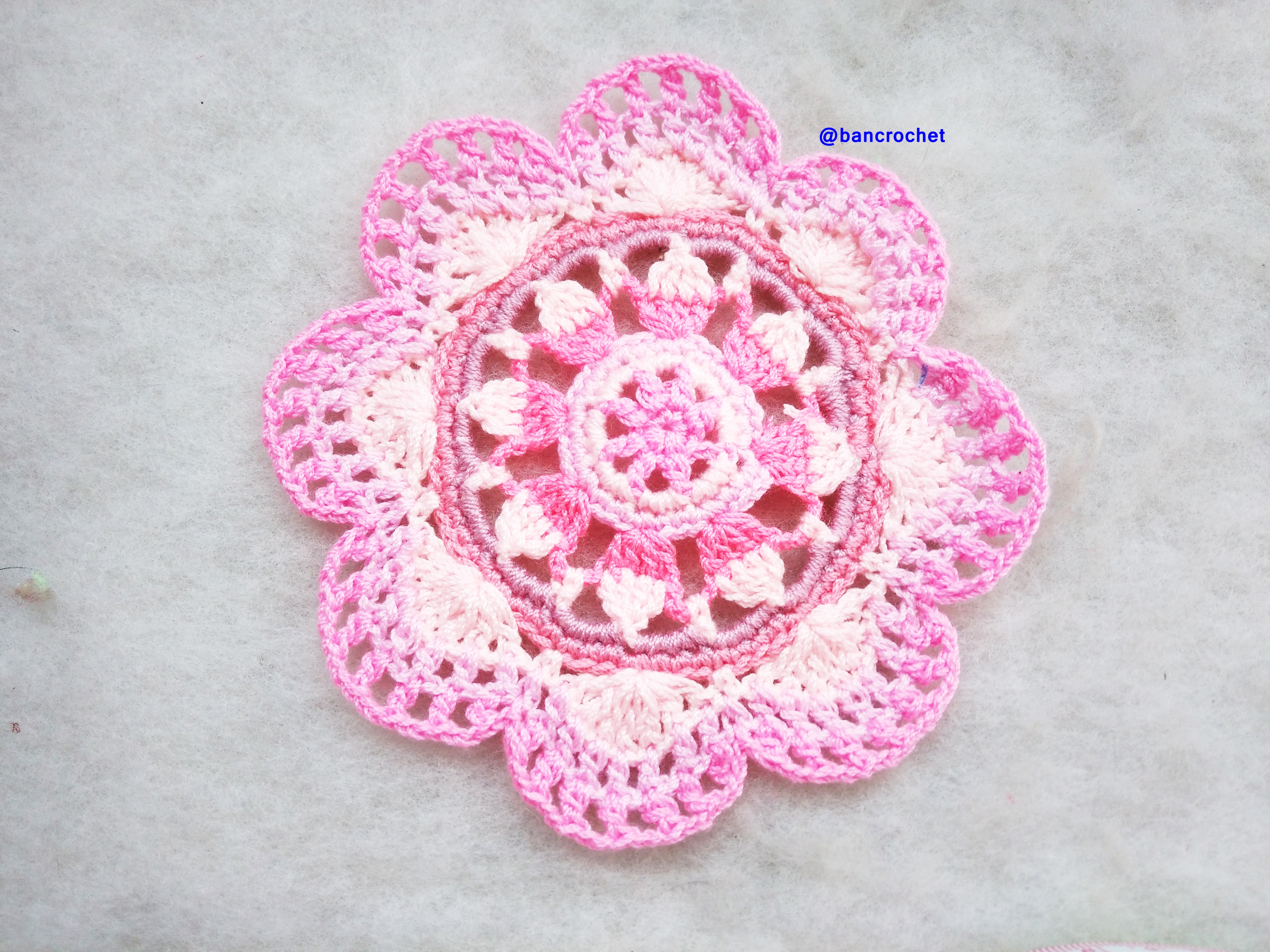 Bancrochet ที่รองแก้วถักโครเชต์ crochet coasters หลากสี 4 นิ้ว