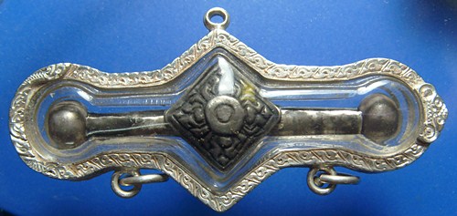 ตะกรุด มหาจักรพรรดิตราธิราช อาจารย์เฮง ไพรวัลย์