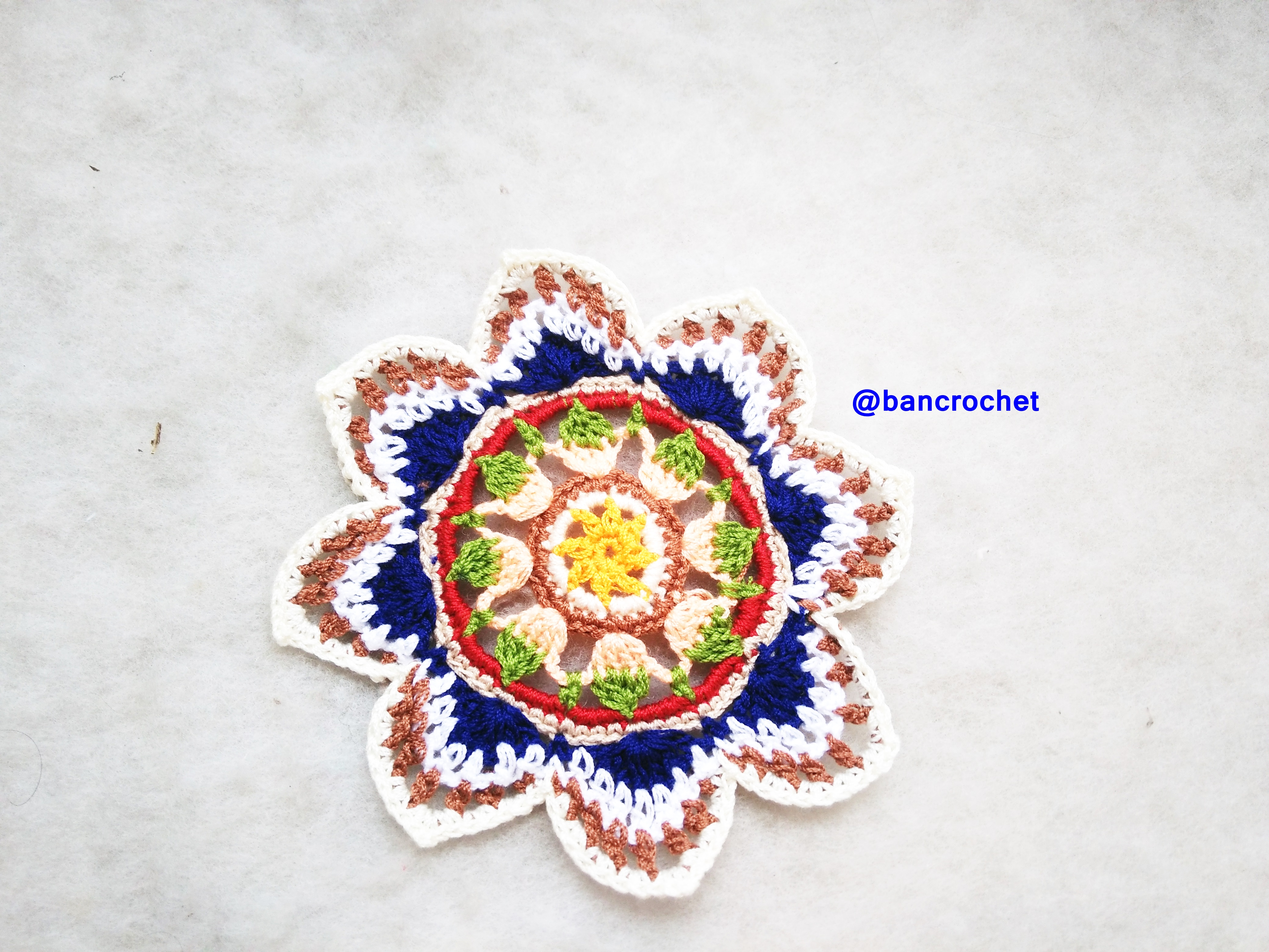 Bancrochet ที่รองแก้วถักโครเชต์ crochet coasters หลากสี 4 นิ้ว