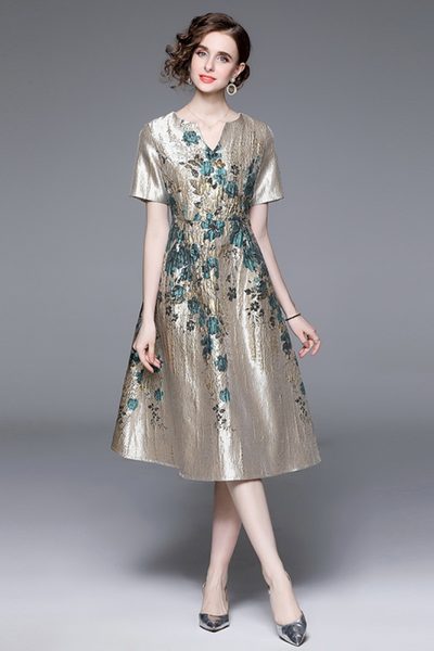 ชุดเดรสยาวสวยๆ ชุดเดรสยาวใส่สบาย ใส่ทำงาน