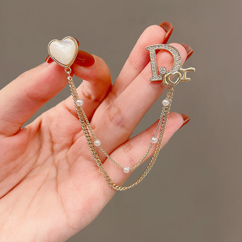 เข็มกลัด เข็มกลัดสวยๆ เข็มกลัดติดเสื้อ Brooch
