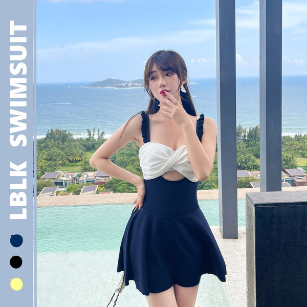 ชุดว่ายน้ำผู้หญิง ชุดว่ายน้ำน่ารัก Bikini ชุดไปทะเล