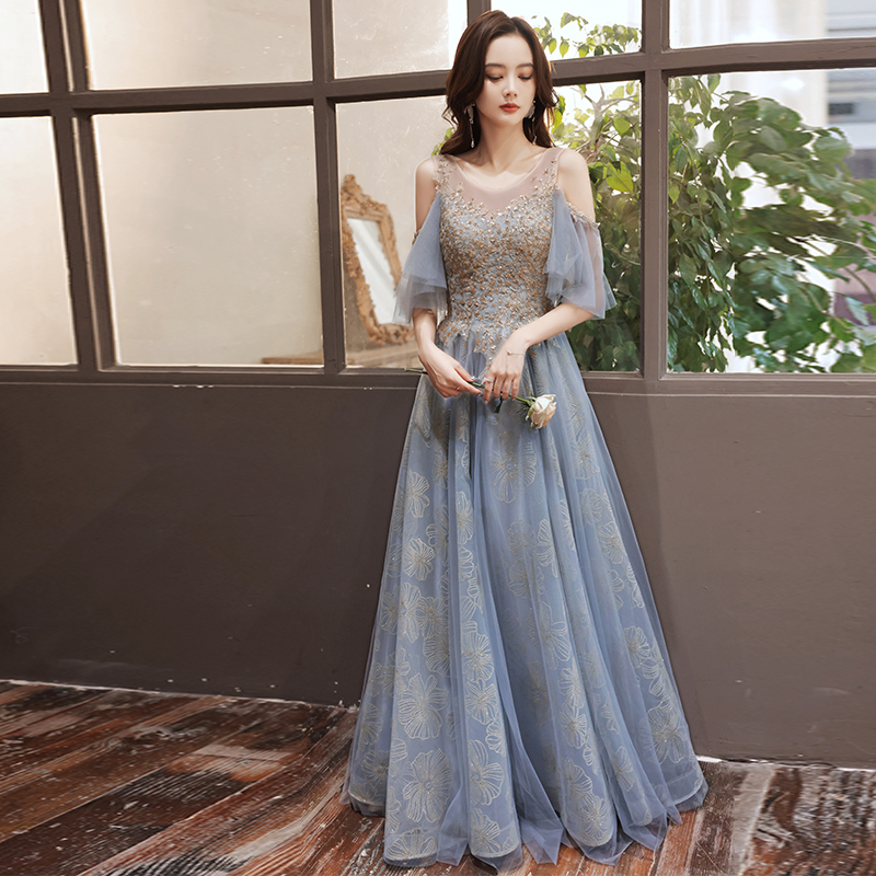 ชุดราตรี ชุดราตรีสวยหรู แบบ ทันสมัย Evening dress