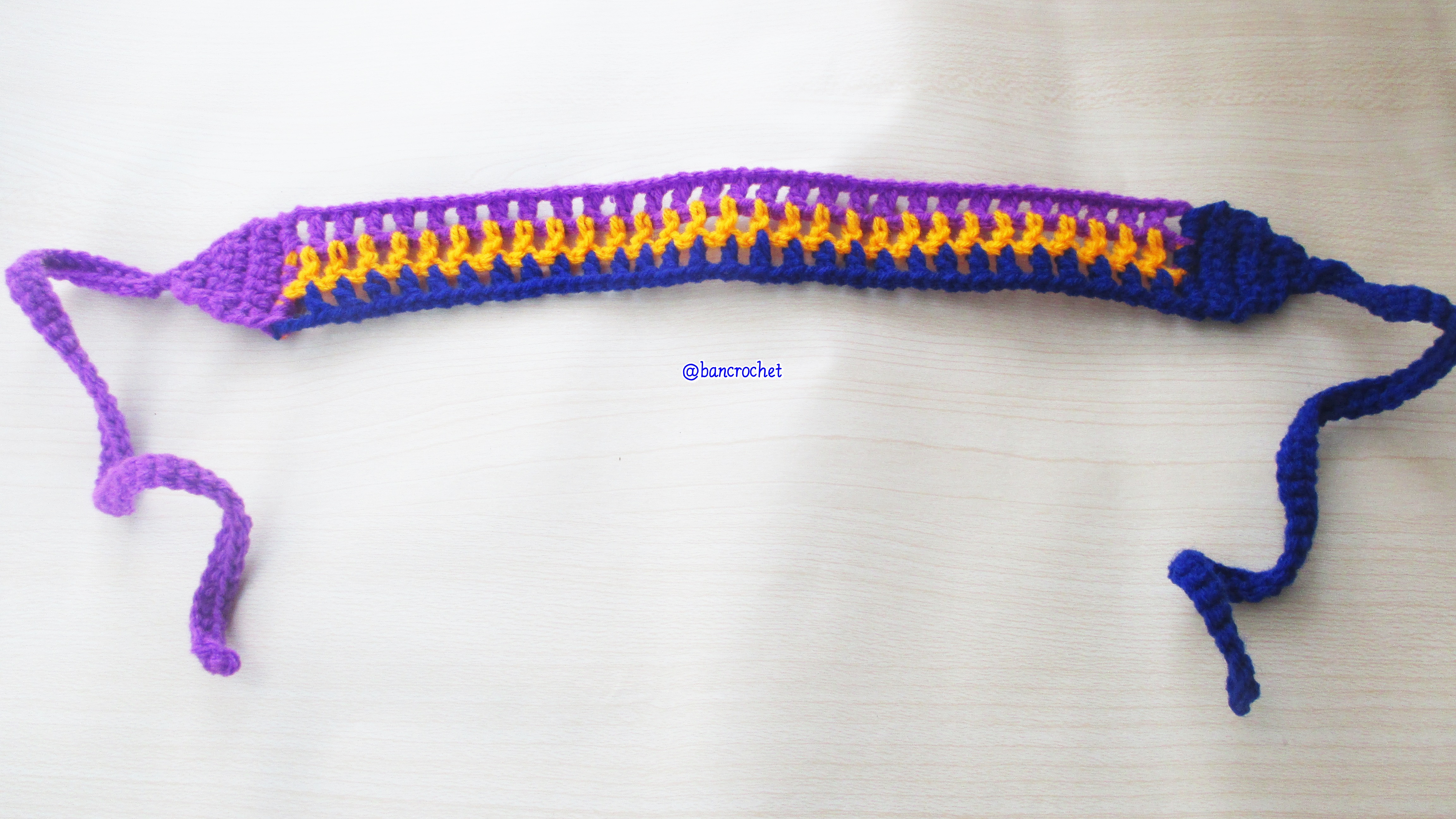 Bancrochet ที่คาดผมถักโครเชต์ สลับสีสดใส Crochet Headband หลากสี 1-1.5*13 inch