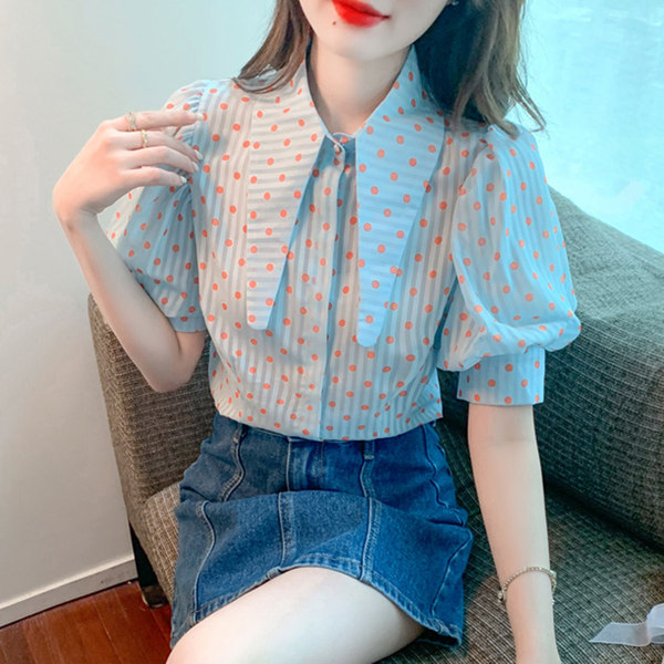 เสื้อลูกไม้ แขนสั้น
