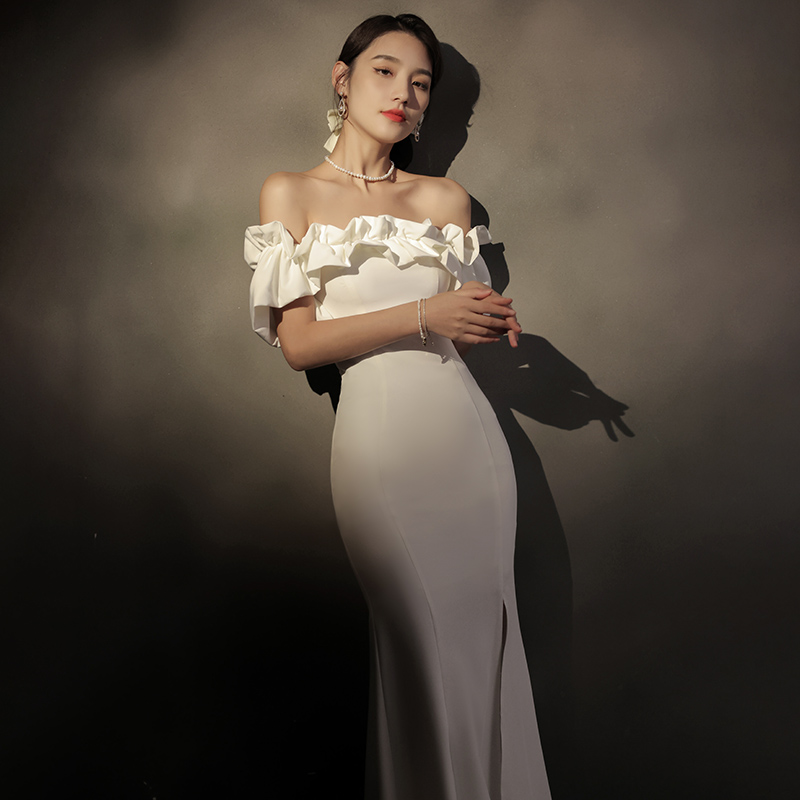 ชุดราตรี ชุดราตรีสวยหรู แบบ ทันสมัย Evening dress