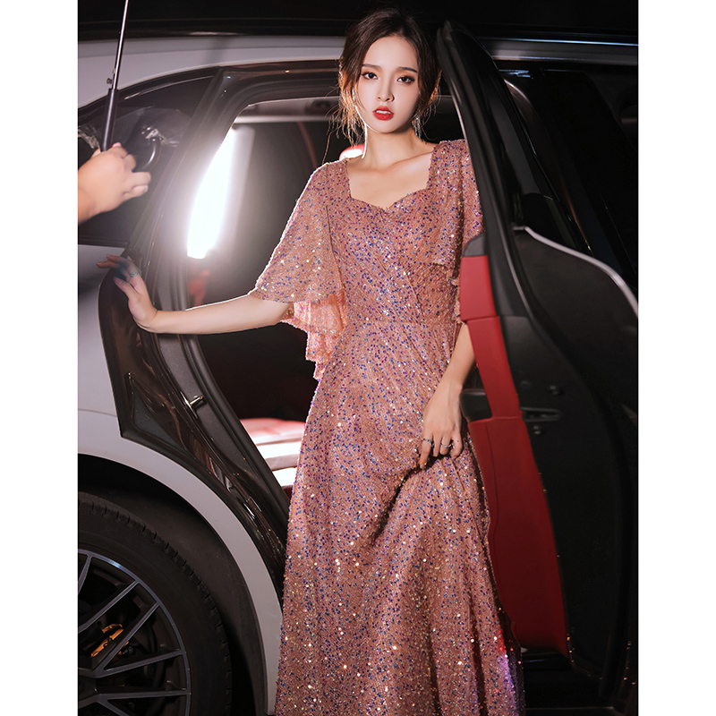 ชุดราตรี ชุดราตรีสวยหรู แบบ ทันสมัย Evening dress