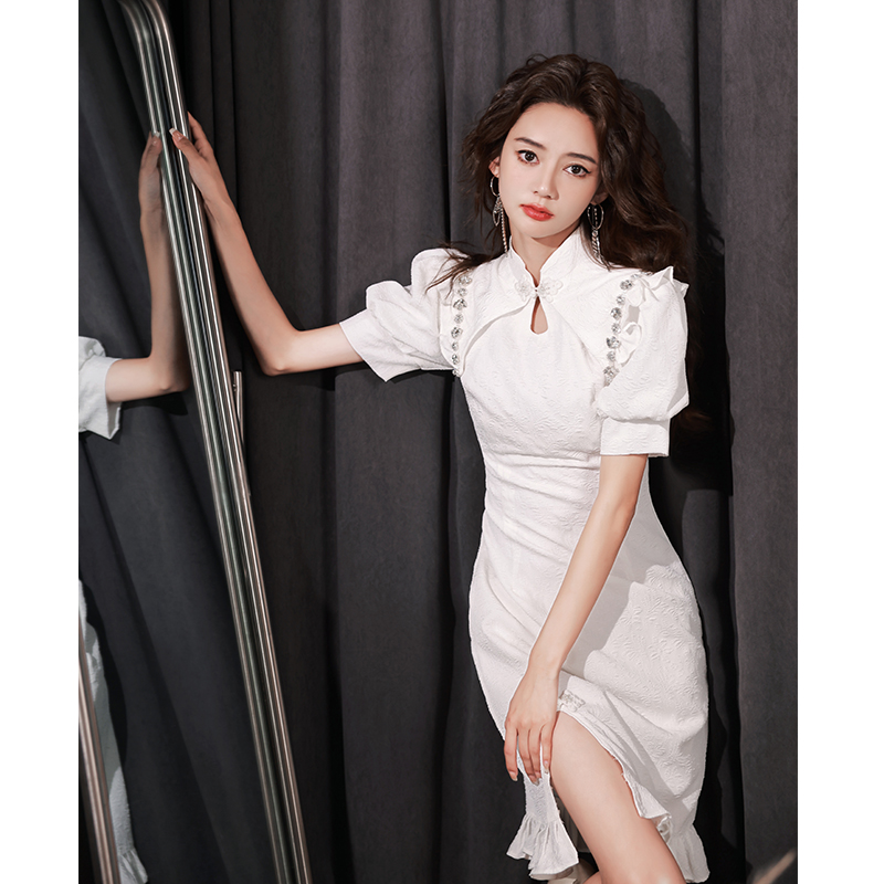 ชุดราตรี ชุดราตรีสวยหรู แบบ ทันสมัย Evening dress